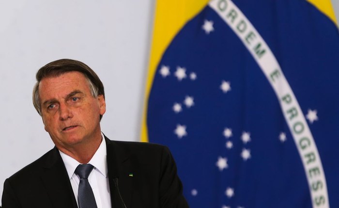 Bolsonaro se une a Collor e Lula na lista Bolsonaro se une a Collor e Lula na lista