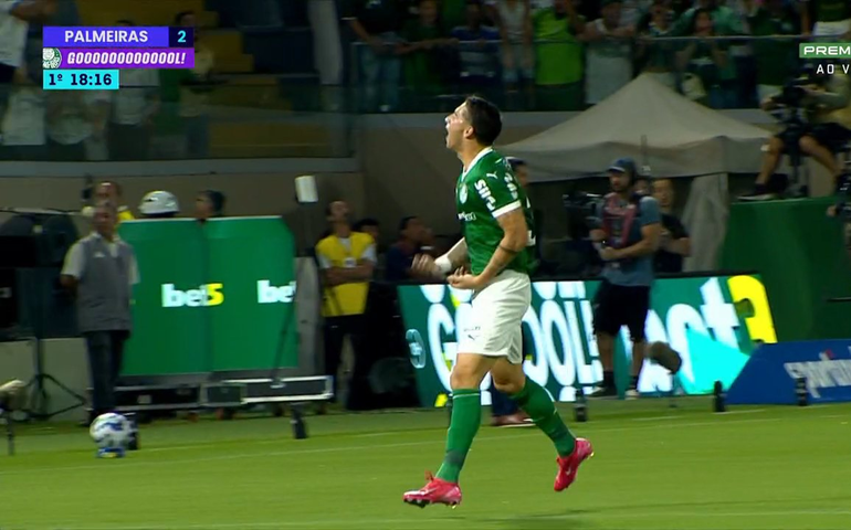 Palmeiras incorpora espírito do dérbi, faz seu melhor jogo em 2025 e ganha do Corinthians