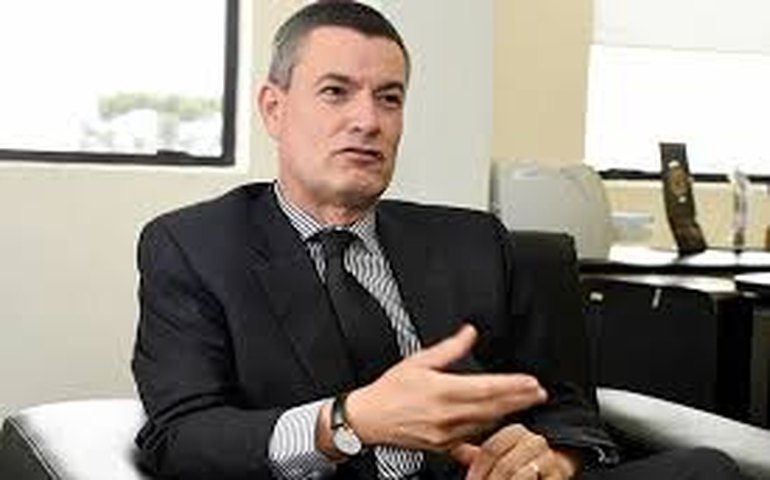 Quero diretor na PF com mais afinidade comigo, disse Bolsonaro, segundo Valeixo