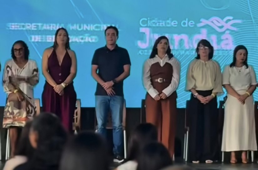 Jundiá: prefeito Jorge Galvão destaca importância da formação continuada na educação durante participação no Promove