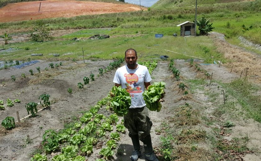 Assentados de Messias buscam apoio do Estado para suas produções