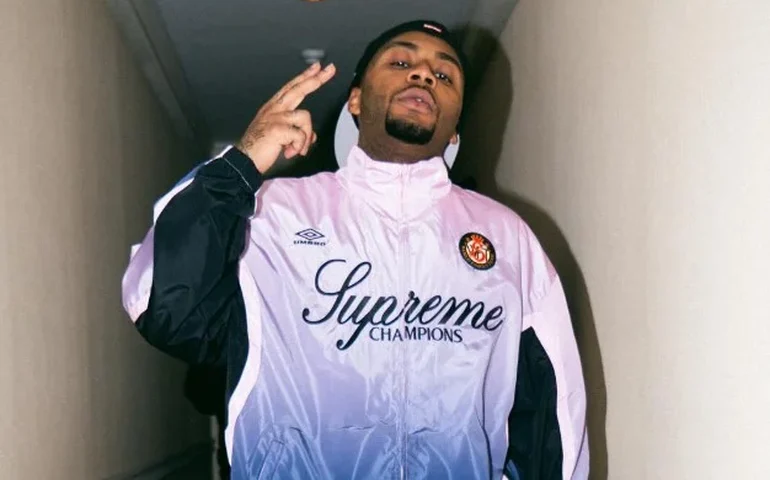 Orochi é contido por seguranças após briga com influenciador no Rio