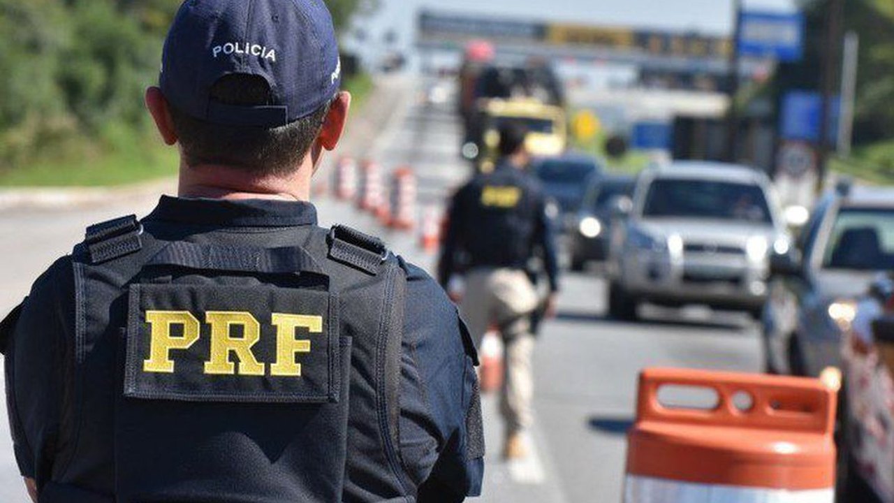 PF e PRF cumprem mandados ligados a crimes cometidos em bloqueio de rodovia no MS
