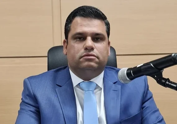 Vereador Thiago ML acumula faltas e pode ser afastado de mandato em Arapiraca