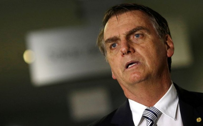 Bolsonaro volta a dizer que não tem controle sobre o orçamento secreto