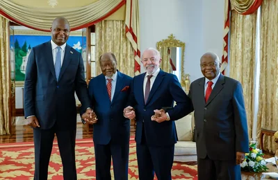 Brasil e Moçambique assinam acordos para fortalecer o país africano