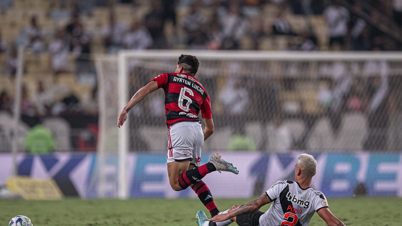 Flamengo e Vasco fazem clássico no Brasileirão sob gestões pacificadoras de Tite e Ramón Díaz