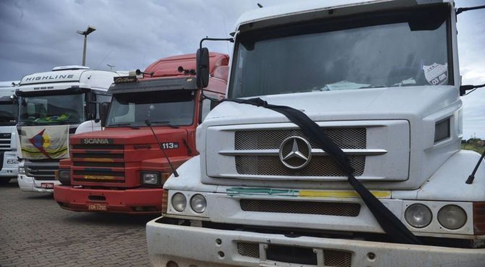 Auxílio caminhoneiro paga parcela dobrada de R$ 2.000 nesta terça-feira / Foto: Foto: Agência Brasil/Arquivo