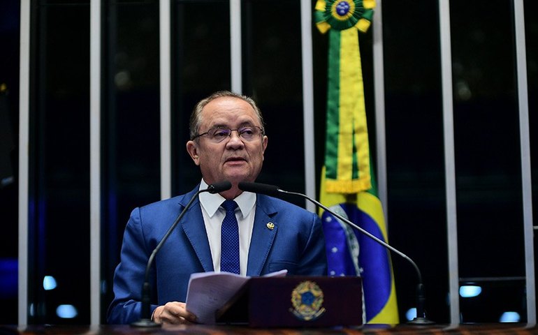 Zequinha comemora estudos para novo trecho da Ferrovia Norte-Sul