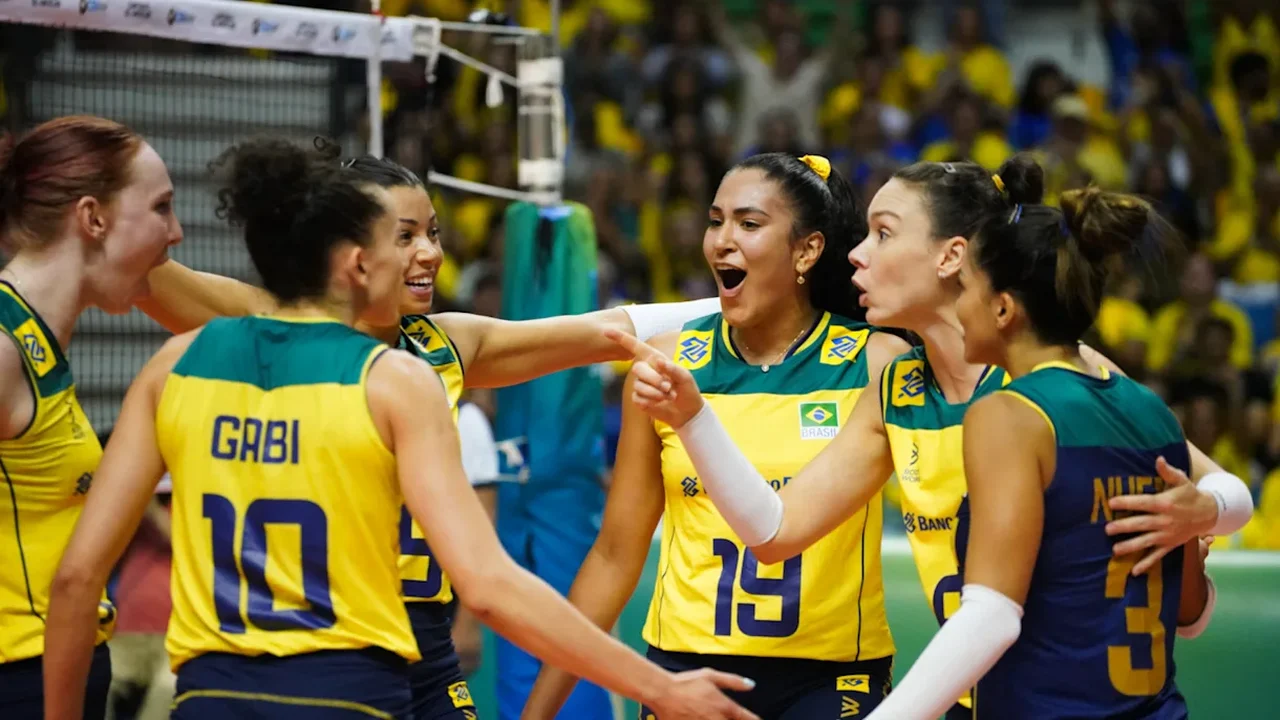 Brasil continua surpreendendo no beisebol e vôlei passa fácil pela Argentina no Pan de Santiago