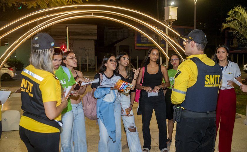 Ação educativa do DMTT reforça divulgação sobre a Parada Segura