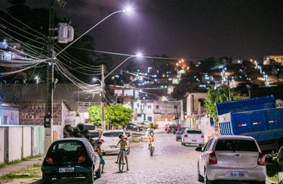 Brota na Grota: mais quatro comunidades de Maceió vão receber iluminação 100% LED