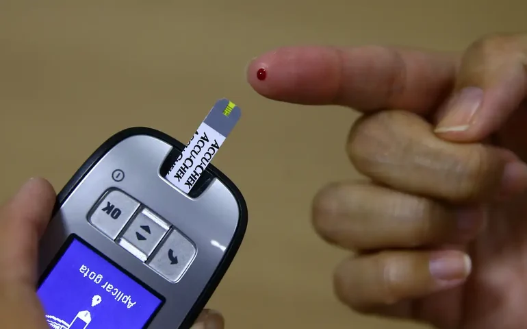 OCDE: geração atual vive mais, mas com múltiplas doenças crônicas