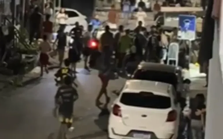 Motorista por aplicativo é morto a tiros em possível engano de criminosos no Jacintinho