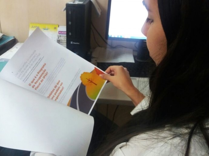 Cartilha explica o funcionamento do programa para negociar débitos do IPVA