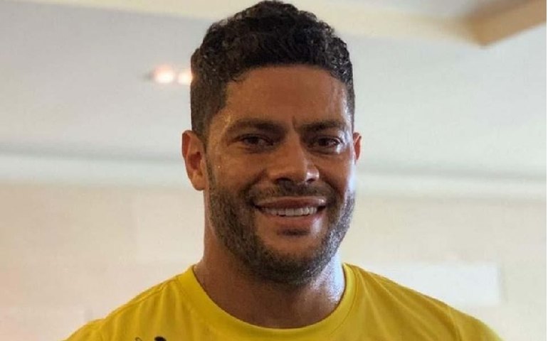 ‘Pedi o título da Libertadores de presente ao Papai Noel’, diz Hulk
