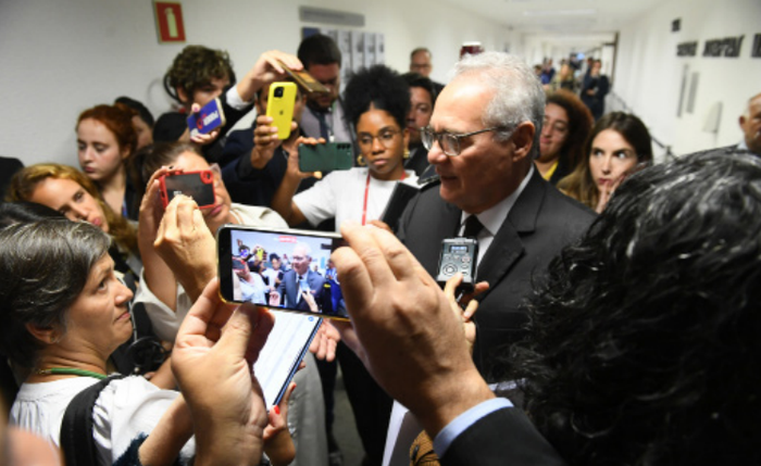 Calheiros alertou para descumprimento de veto do Supremo