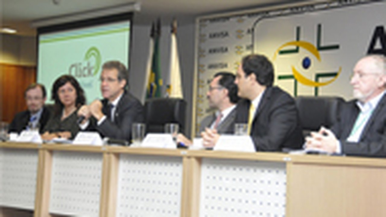 Ministério da Saúde e Anvisa orientam consumidores sobre compras seguras na internet