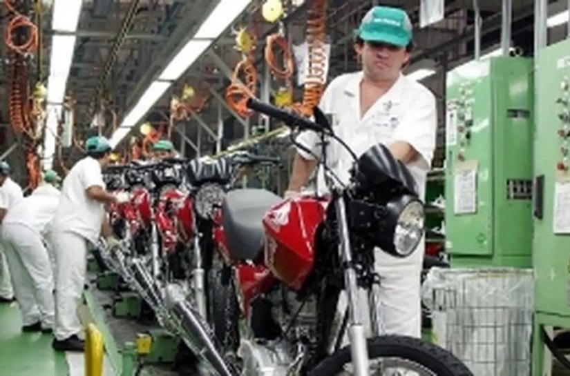 Produção industrial tem alta de 0,1% de março para abril