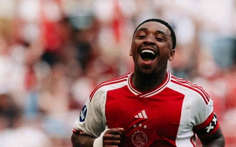 Vetado da seleção após ida à Arábia Saudita, atacante da Holanda responde: 'Não quero mais jogar com esse treinador'