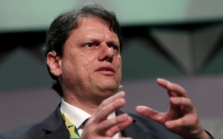 Tarcísio convida Renato Feder para a secretaria de educação de São Paulo