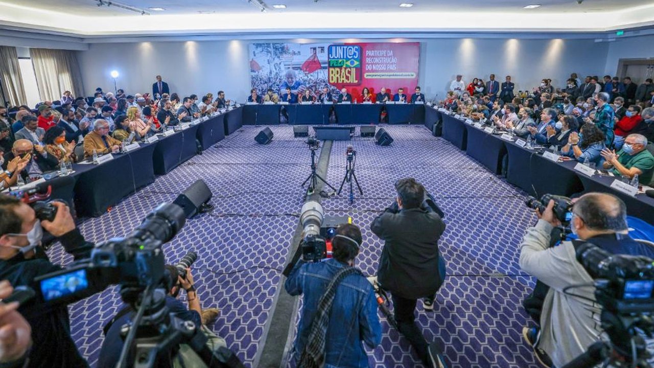 Plataforma digital coleta propostas dos brasileiros para o programa Juntos pelo Brasil