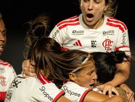 Copa do Brasil Feminino: Flamengo bate Fluminense e avança às semifinais