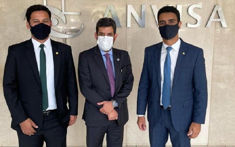 JHC visita Anvisa para acompanhar processo de aprovação da vacina de combate à Covid-19