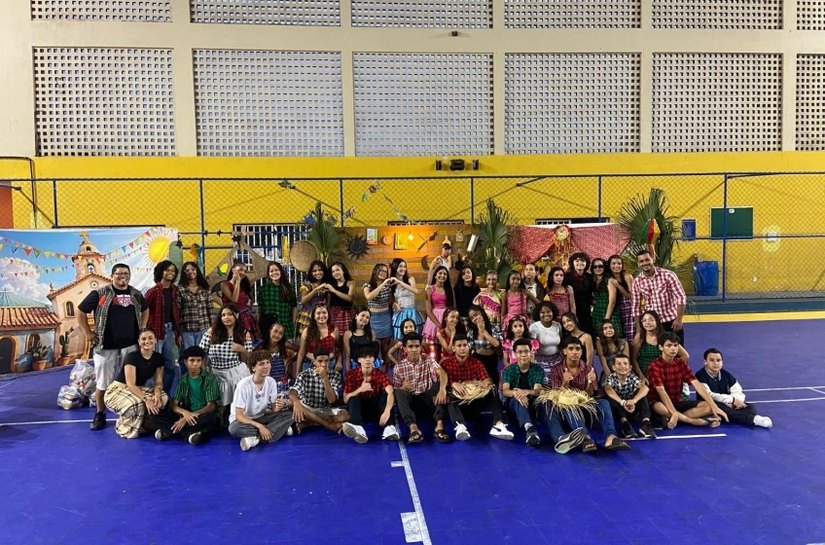 Alunos de projetos esportivos participam de festa de São João especial