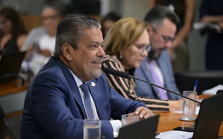 CAS aprova audiências sobre diagnóstico de câncer e doenças oculares