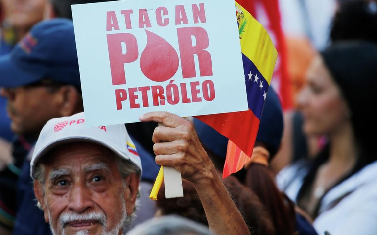 EUA buscam 'saquear os recursos minerais e estratégicos' da Venezuela, adverte especialista