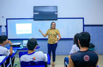 Educação convoca professores temporários, indígenas, auxiliares de sala e agentes educacionais