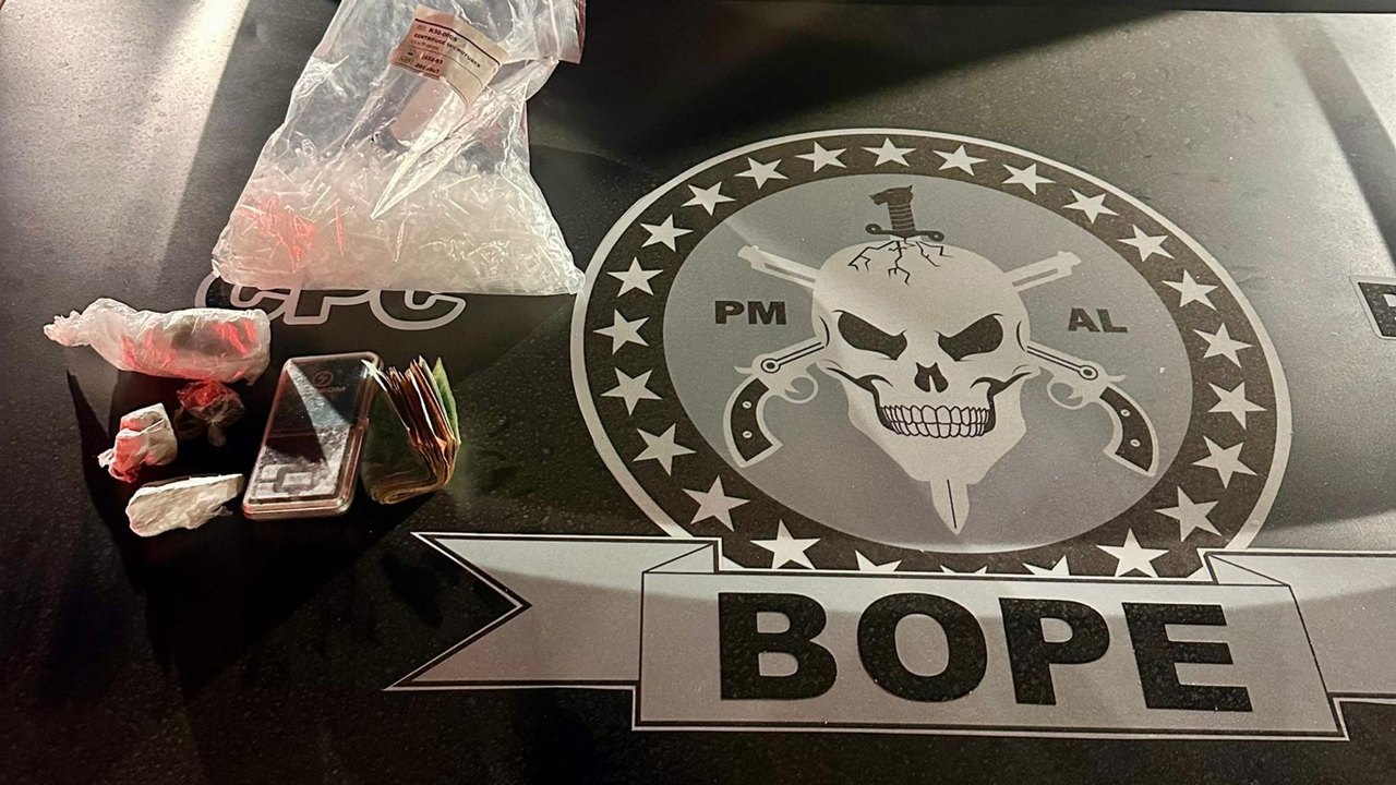 Polícia Militar de Alagoas apreende 28 armas de fogo e 31 quilos de drogas na última semana