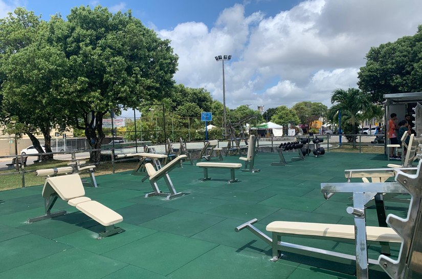 Prefeitura de Maceió entrega Academia do Povo no Conjunto José Tenório