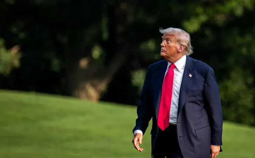 EUA abrem investigação contra Brasil e miram Pix e 25 de março