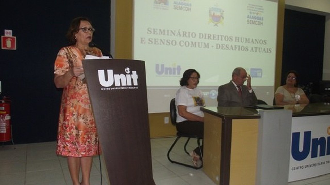 Secretaria da Mulher promove seminário sobre direitos humanos