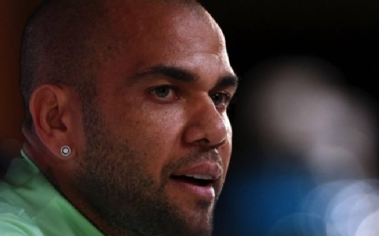 Justiça espanhola decreta prisão de Daniel Alves por suspeita de agressão sexual