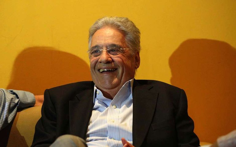 Ex-presidente Fernando Henrique Cardoso assina manifesto pela democracia