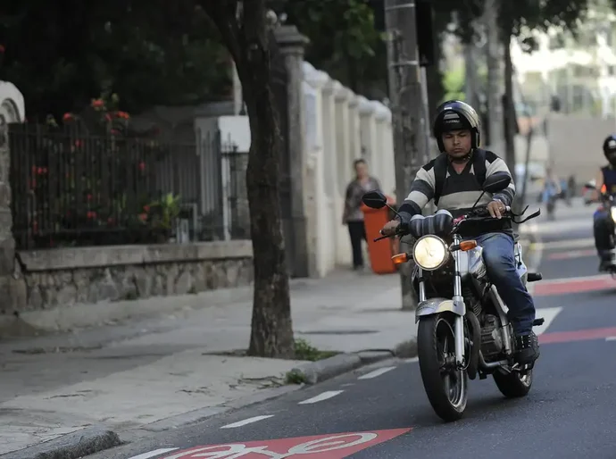 Sequelas permanentes afetam 1/3 dos motociclistas vítimas do trânsito