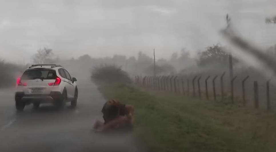 Após chuva de granizo, mulher é atingida por raio e morre em Neópolis