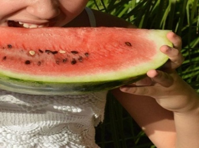Nutricionista alerta para cuidados com a alimentação no verão