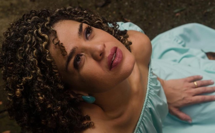 Misa Acústico recebe Elvira Rebelo nesta sexta-feira (16), no bairro do Jaraguá