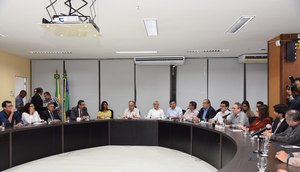 REUNIÃO CORONA ARACAJU SERGIPE / Foto: Ana Lícia Menezes/PMA