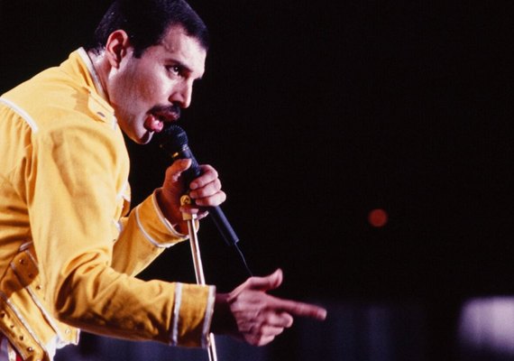 Voz de Freddie Mercury surge assustadoramente intacta em faixa inédita