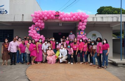 Outubro Rosa: Assistência Social chama atenção de servidores para o autocuidado