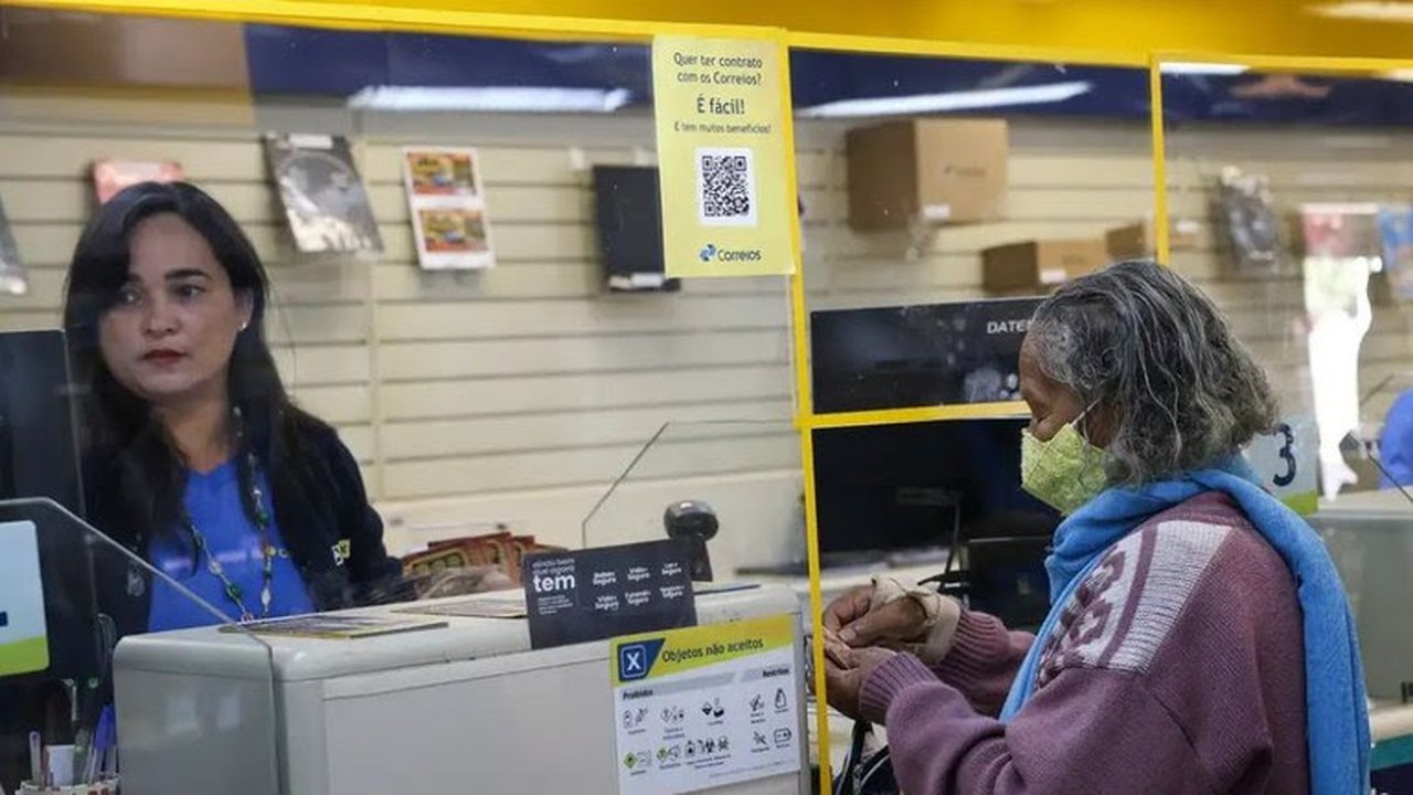 Correios já atenderam mais de 300 mil aposentados e pensionistas sobre descontos associativos indevidos