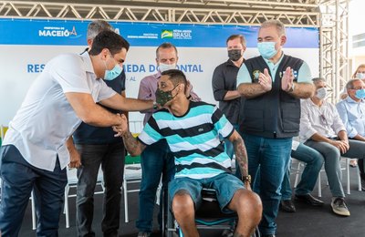 Maceió supera própria meta e entrega 12% dos imóveis a pessoas com deficiência