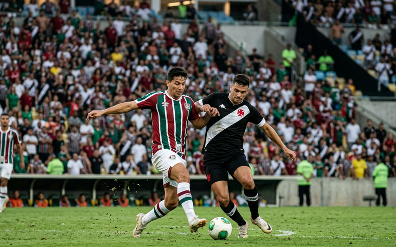 Em fases opostas, Fluminense e Vasco duelam por vaga na final