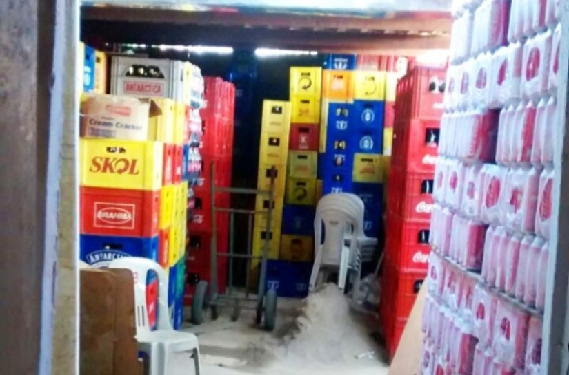 Secretaria da Fazenda estoura depósito clandestino em São Sebastião