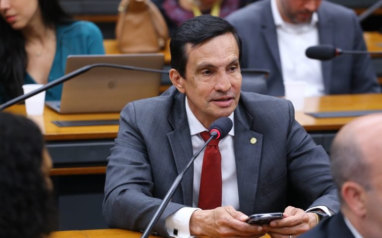 Comissão aprova criação de cargos no TSE para implementação do Registro Civil Nacional